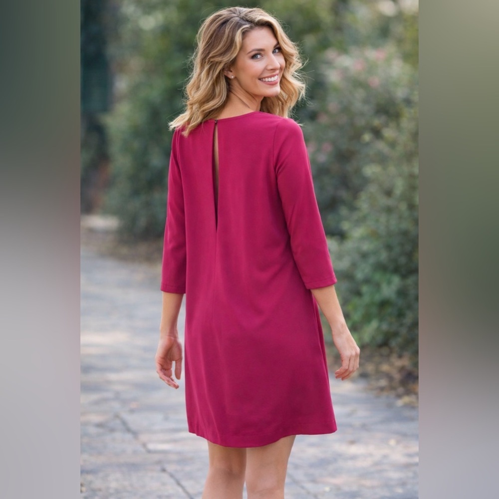 Leith Fuchsia Long Sleeve open keyhole back Dress S